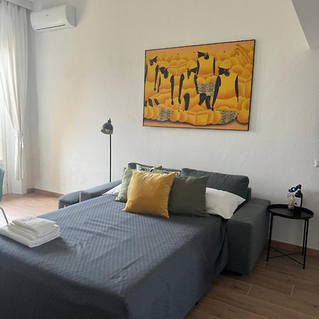 New Apartment With Balcony, Isola Bosco Verticale Milano Exterior foto